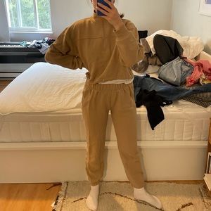 Oak + Fort half zip sweat suit size S